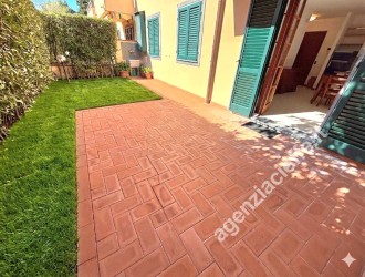 Appartamento in vendita a Marina di Massa