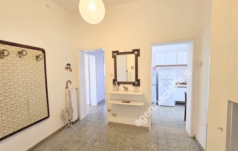 Appartamento in vendita a Massa