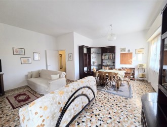 Appartamento in vendita a Marina di Massa