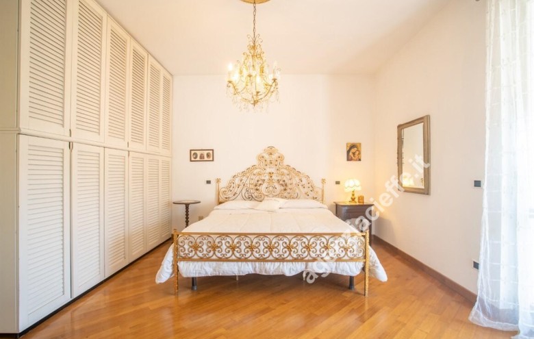 Villa singola in vendita a Massa