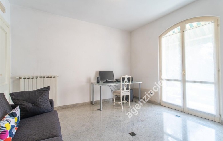Villa singola in vendita a Massa