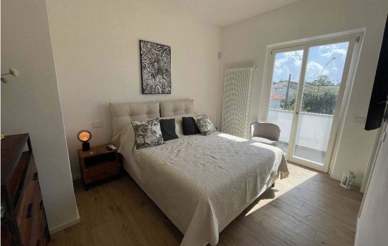 Bifamiliare in vendita a Pietrasanta