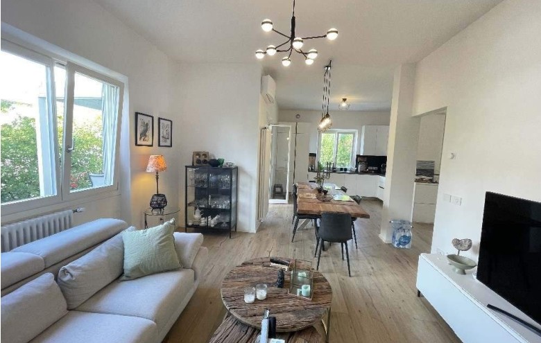 Bifamiliare in vendita a Pietrasanta