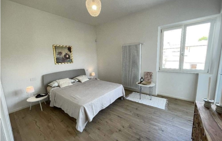 Bifamiliare in vendita a Pietrasanta