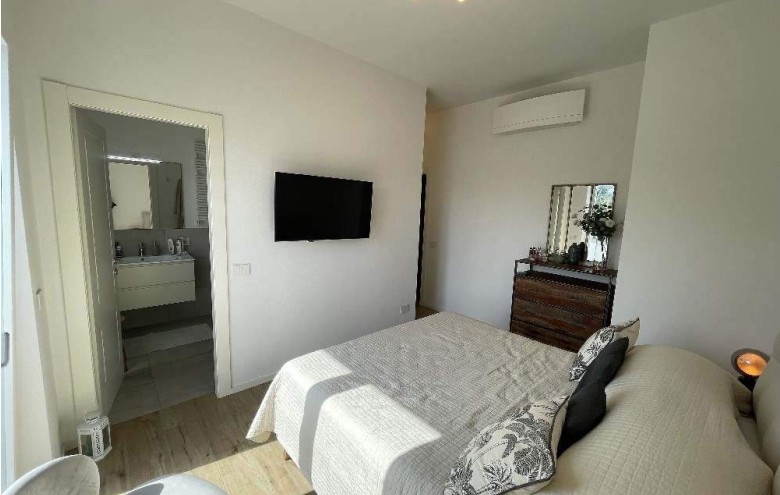 Bifamiliare in vendita a Pietrasanta