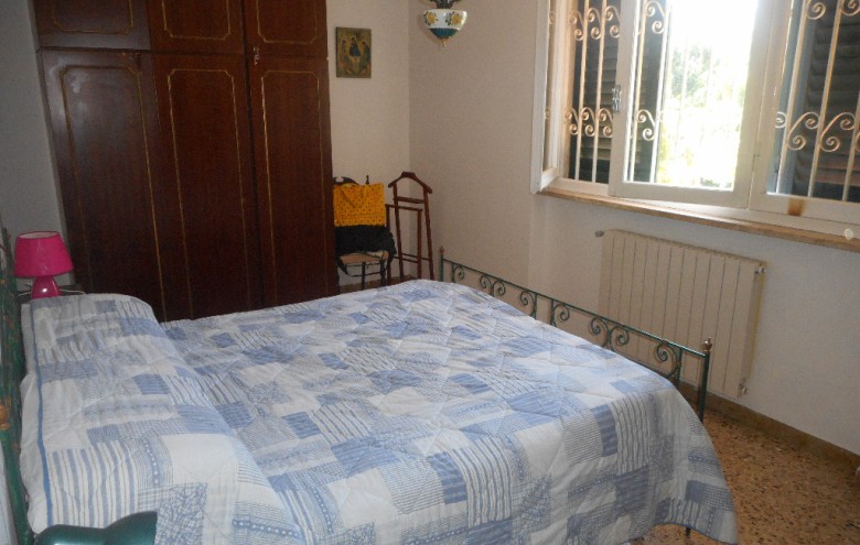 Villa singola in affitto a Massa