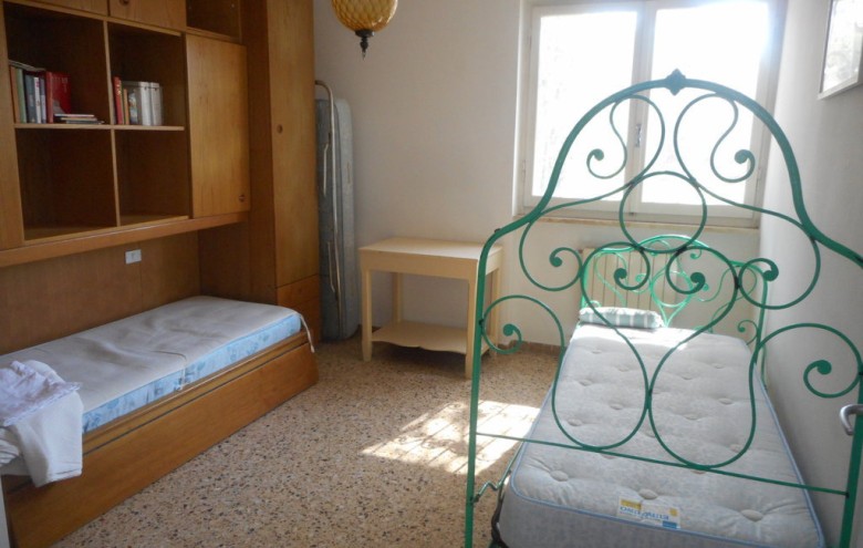 Villa singola in affitto a Massa