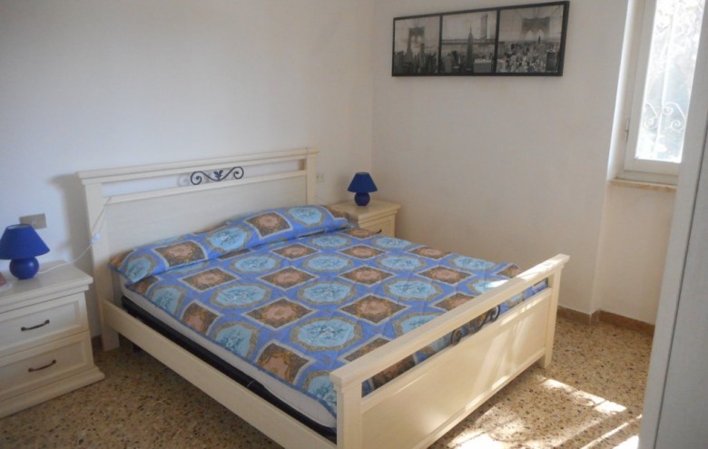 Villa singola in affitto a Massa