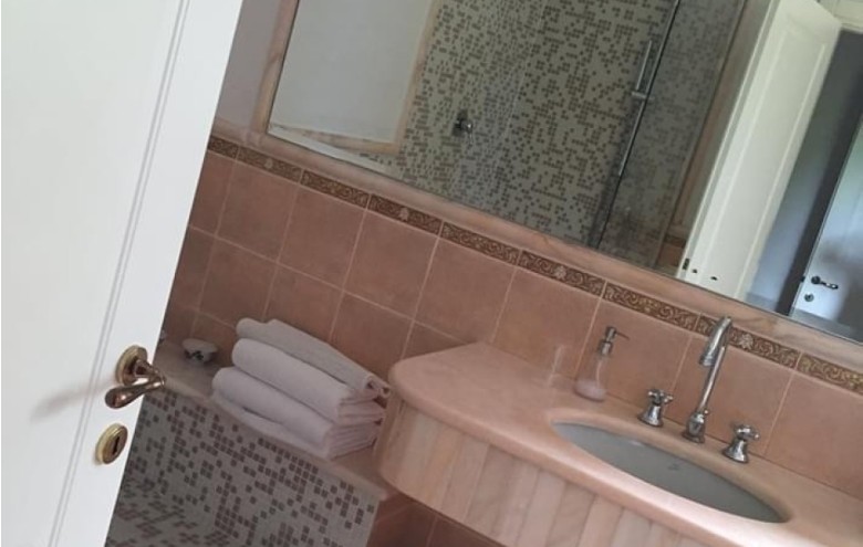 Villa singola in vendita a Pietrasanta