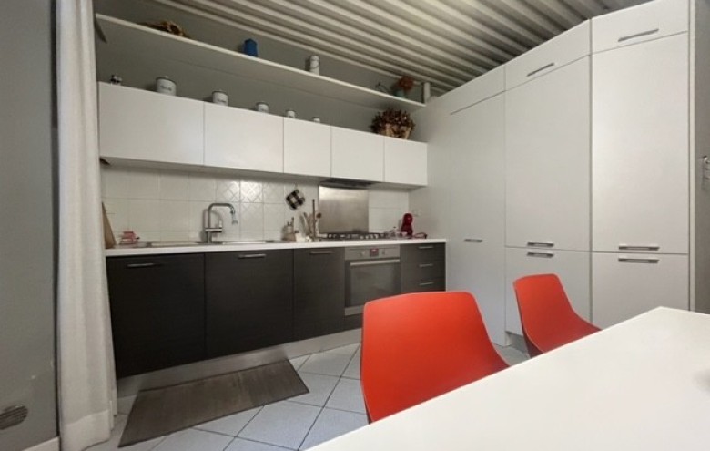 Bifamiliare in affitto a Pietrasanta