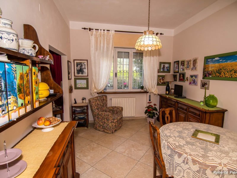 Porzione di casa in vendita a Camaiore