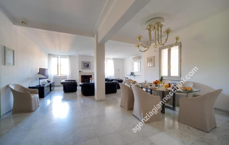 Attico in vendita a Forte dei Marmi