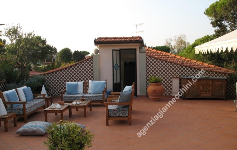 Attico in vendita a Forte dei Marmi