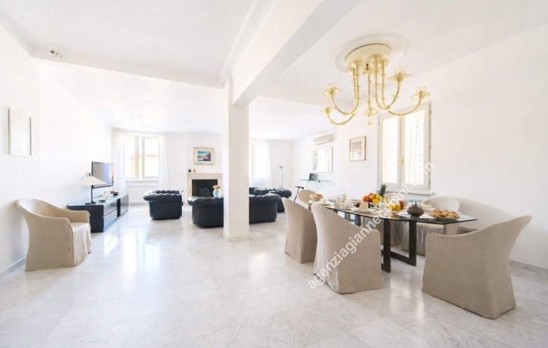 Attico in vendita a Forte dei Marmi