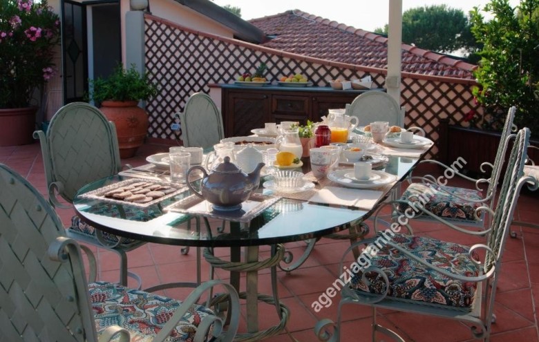 Attico in vendita a Forte dei Marmi