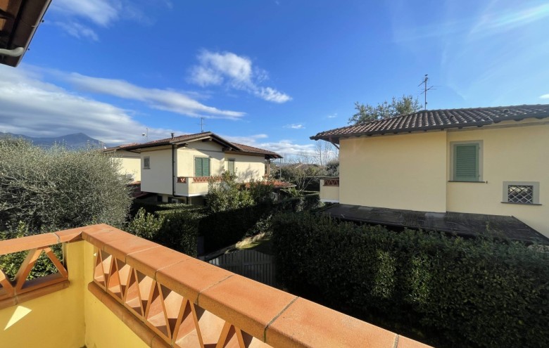 Villa singola in vendita a Pietrasanta