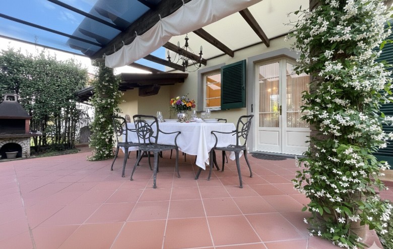 Villa singola in vendita a Pietrasanta