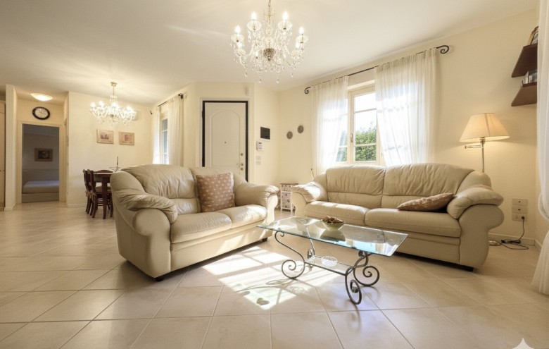 Villa singola in vendita a Pietrasanta