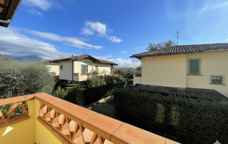 Villa singola in vendita a Pietrasanta