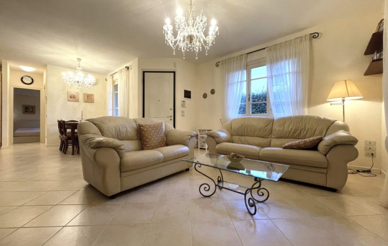 Villa singola in vendita a Pietrasanta