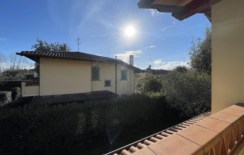 Villa singola in vendita a Pietrasanta