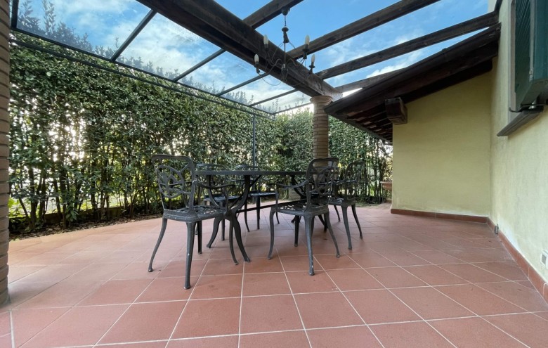 Villa singola in vendita a Pietrasanta