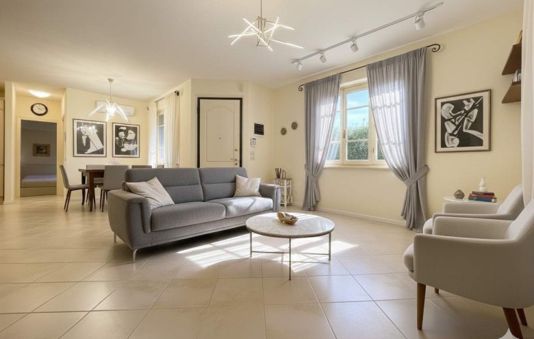 Villa singola in vendita a Pietrasanta