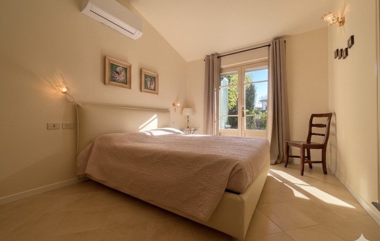 Villa singola in vendita a Pietrasanta