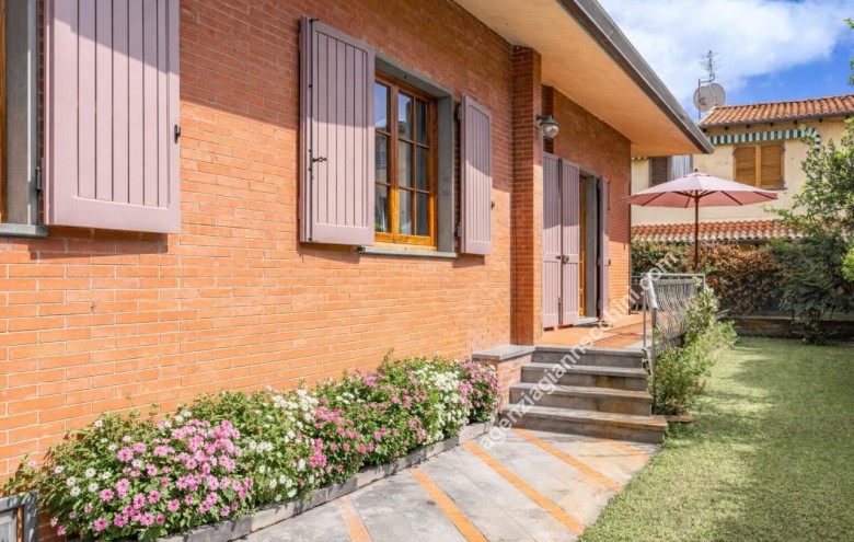Villa singola in vendita a Forte dei Marmi
