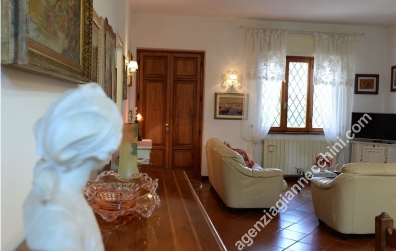 Villa singola in vendita a Forte dei Marmi