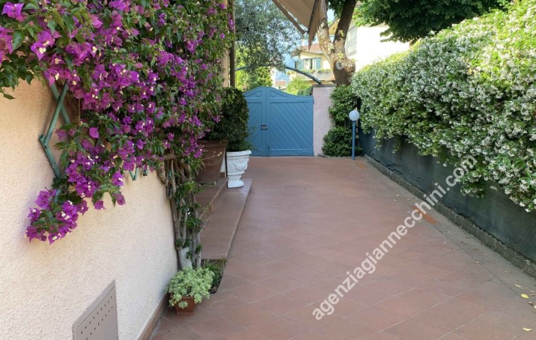 Villa singola in vendita a Forte dei Marmi
