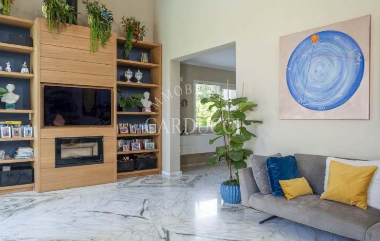 Villa singola in affitto a Pietrasanta