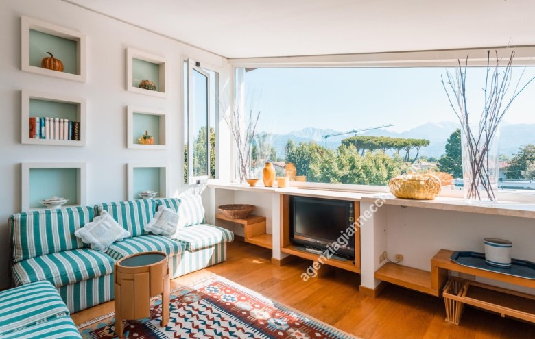 Villa singola in vendita a Forte dei Marmi