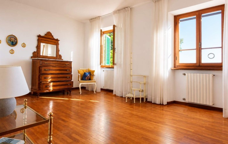 Villa singola in vendita a Pietrasanta