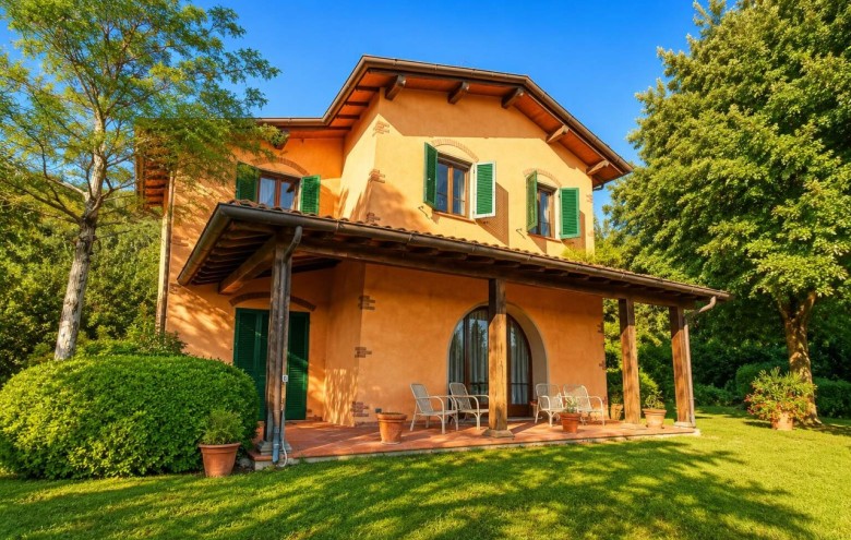 Villa singola in vendita a Pietrasanta