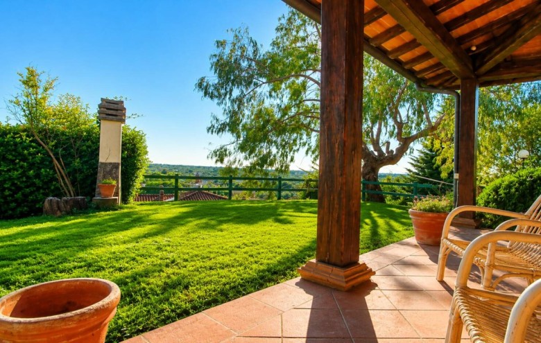 Villa singola in vendita a Pietrasanta