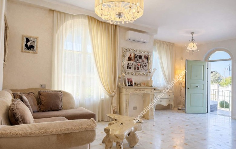 Bifamiliare in vendita a Pietrasanta