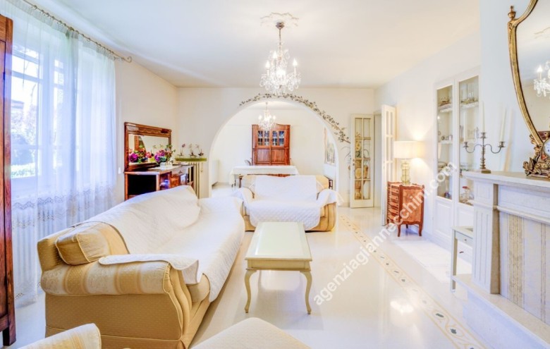 Villa singola in vendita a Forte dei Marmi