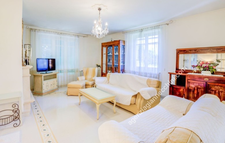 Villa singola in vendita a Forte dei Marmi