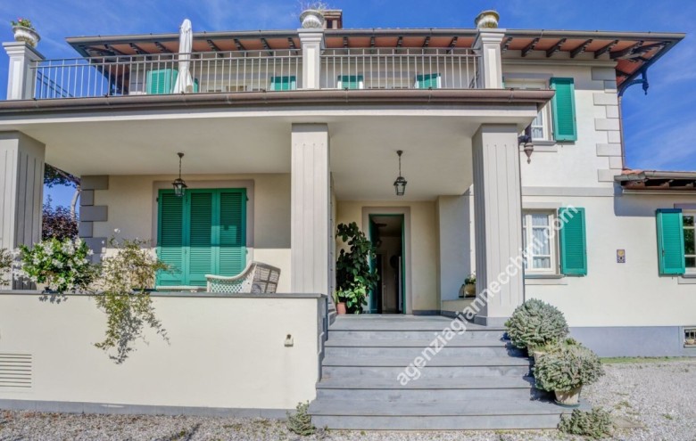 Villa singola in vendita a Forte dei Marmi