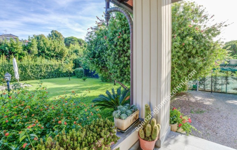 Villa singola in vendita a Forte dei Marmi