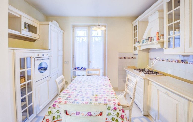 Villa singola in vendita a Forte dei Marmi