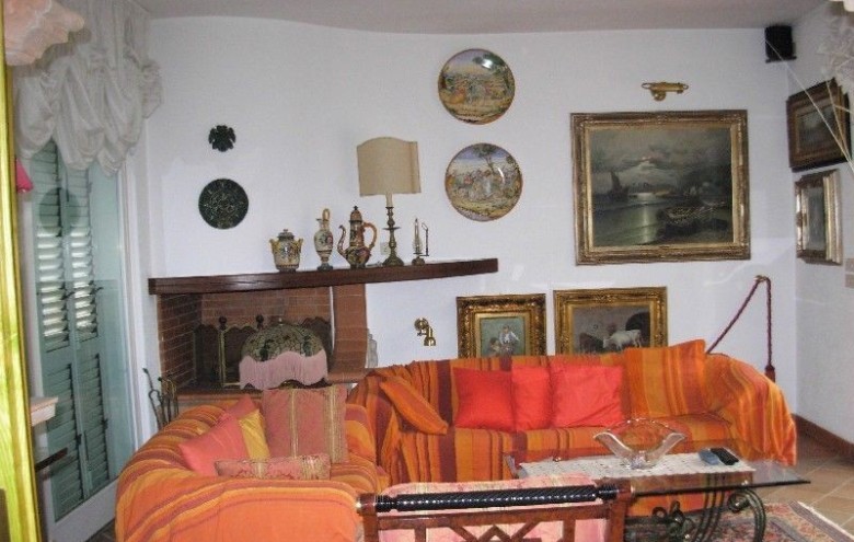 Villa singola in affitto a Pietrasanta