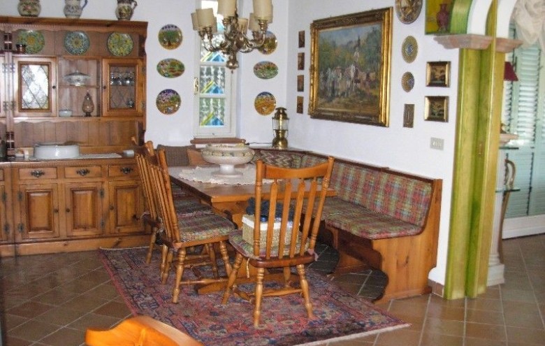 Villa singola in affitto a Pietrasanta