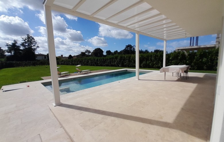 Villa singola in vendita a Pietrasanta