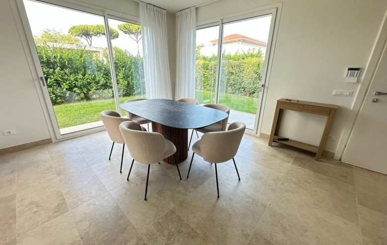 Villa singola in vendita a Pietrasanta