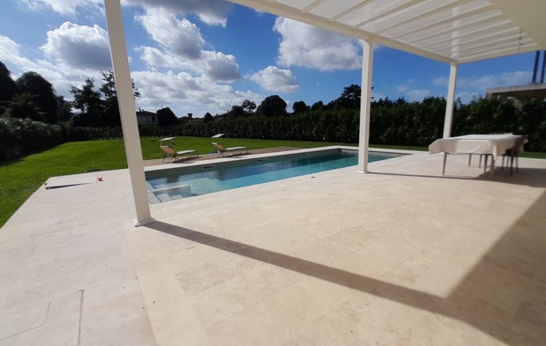 Villa singola in vendita a Pietrasanta