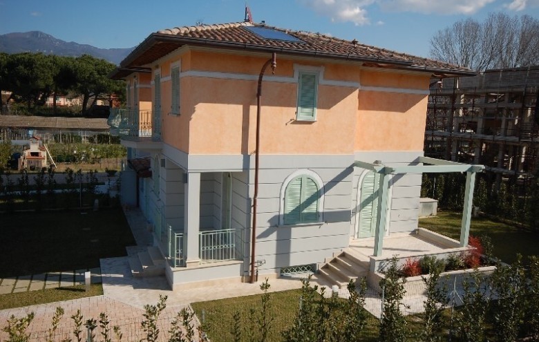 Villa singola in vendita a Pietrasanta