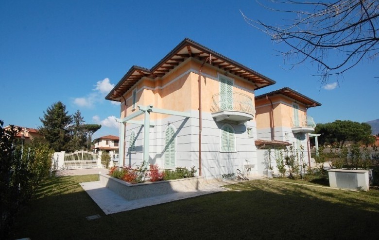 Villa singola in vendita a Pietrasanta