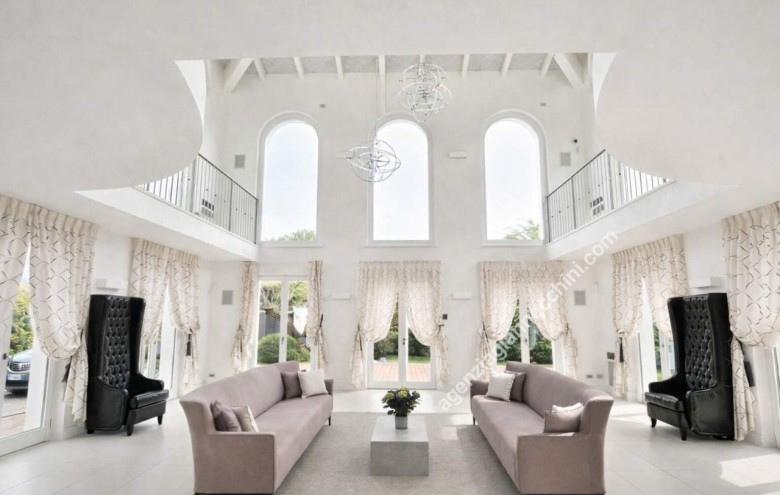 Villa singola in vendita a Forte dei Marmi